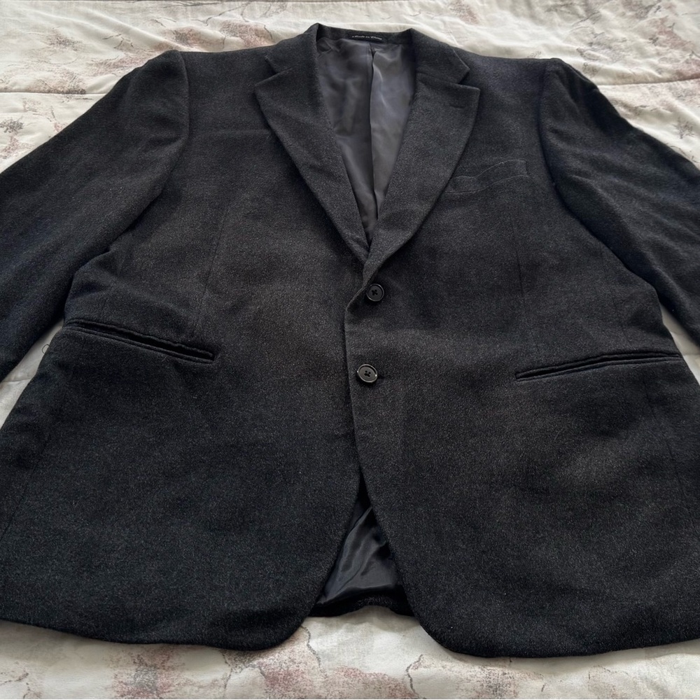 Claiborne men’s black wool, silk and cashmere blazer, size 46R sport jacket - Picture 5 of 14